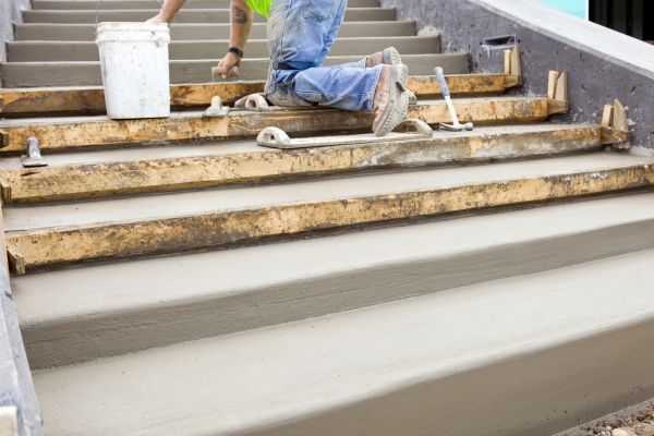 Cost of Concrete Steps Pouring in Citrus Heights